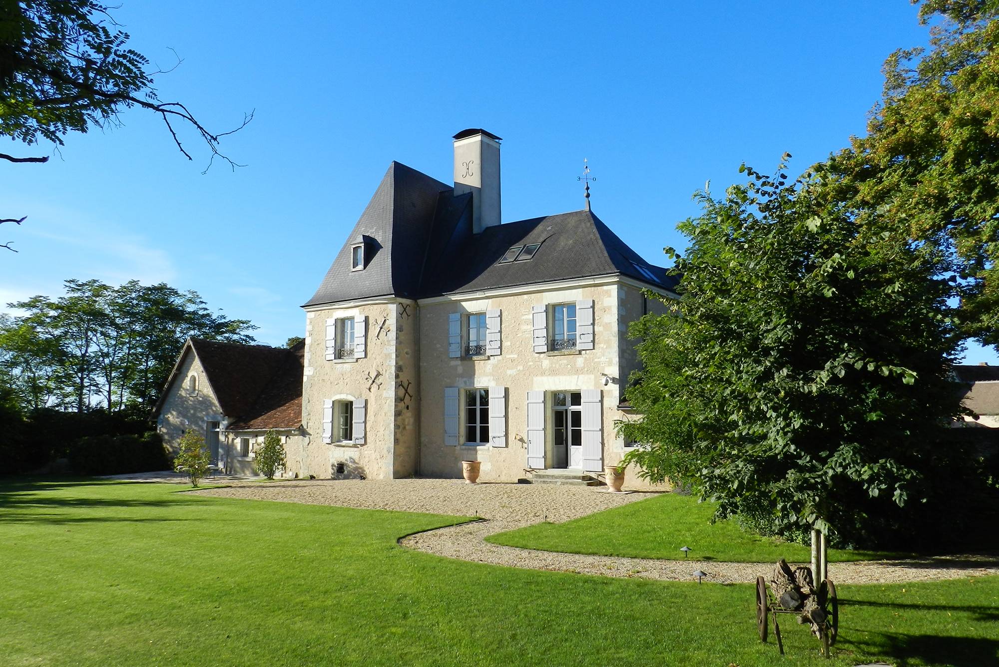 Le Château – Château dAllogny